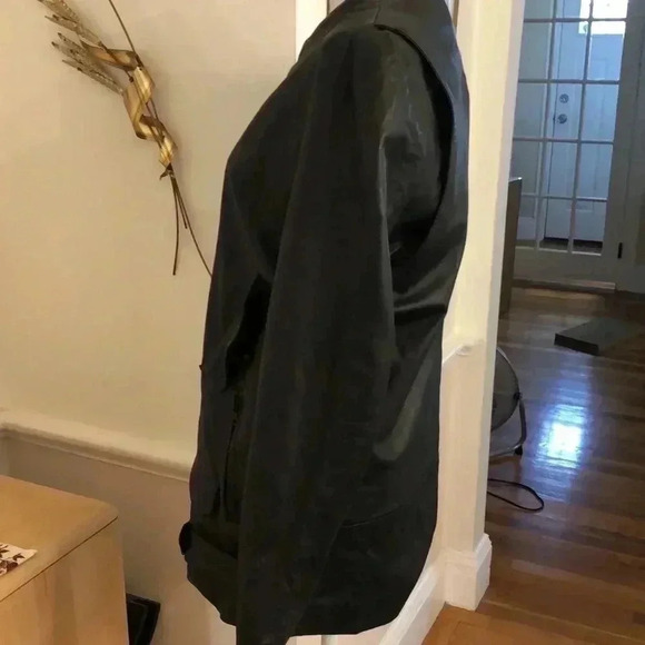 Samsoe & Samsoe leather jacket.  Zippered front with two side zippered pockets. - Picture 8 of 15